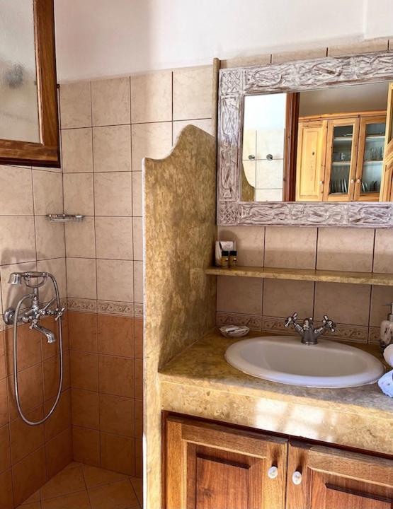 Litois Houses Patmos Sapsila Екстер'єр фото