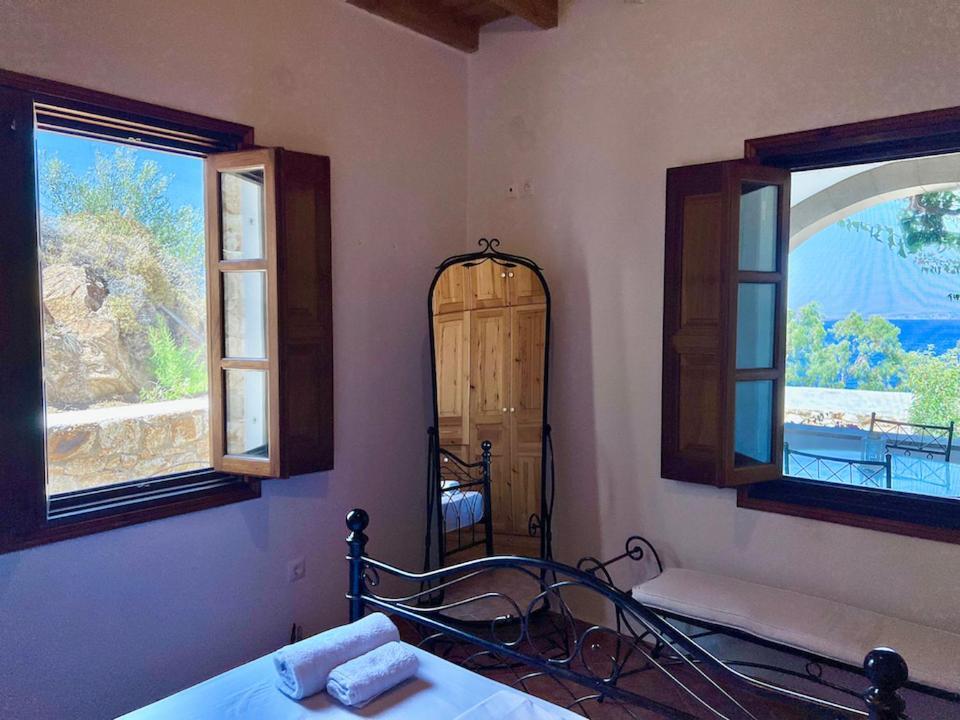 Litois Houses Patmos Sapsila Екстер'єр фото