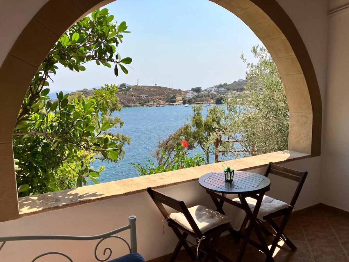 Litois Houses Patmos Sapsila Номер фото